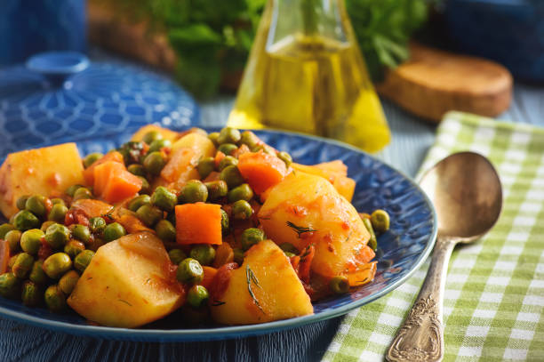 Peas with potatoes and curry