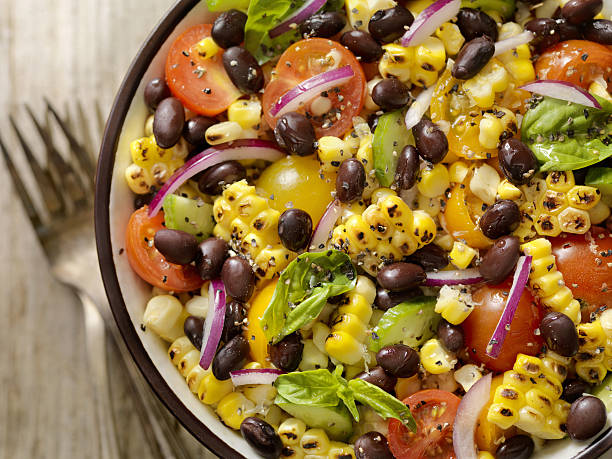 Cool salad with beans and cherry tomatoes