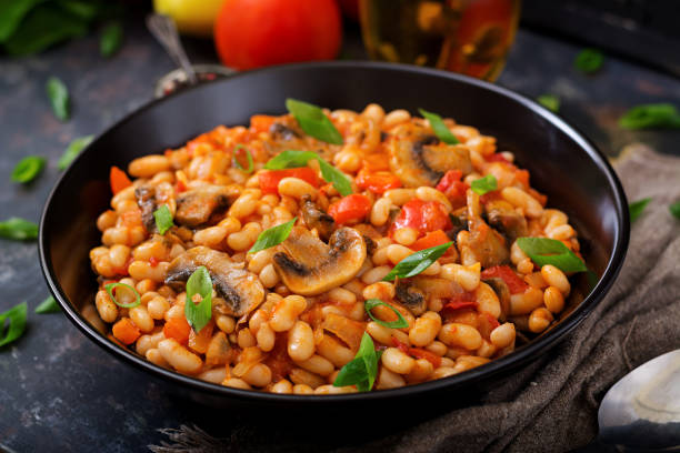 Beans with mushrooms and peppers