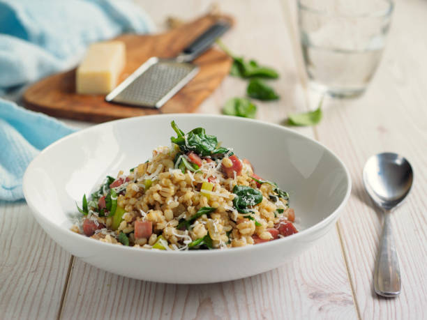 Risotto with spinach and herbs