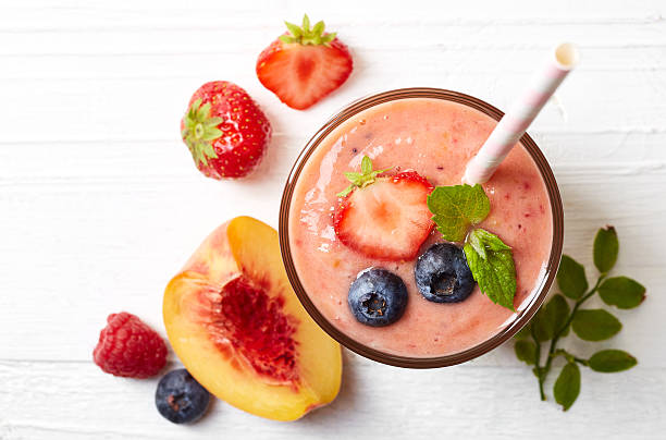 Smoothie with peach and raspberries